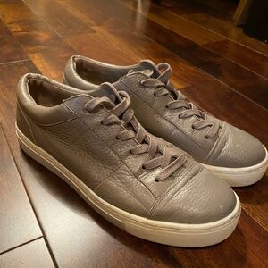 Vince Leather sneakers